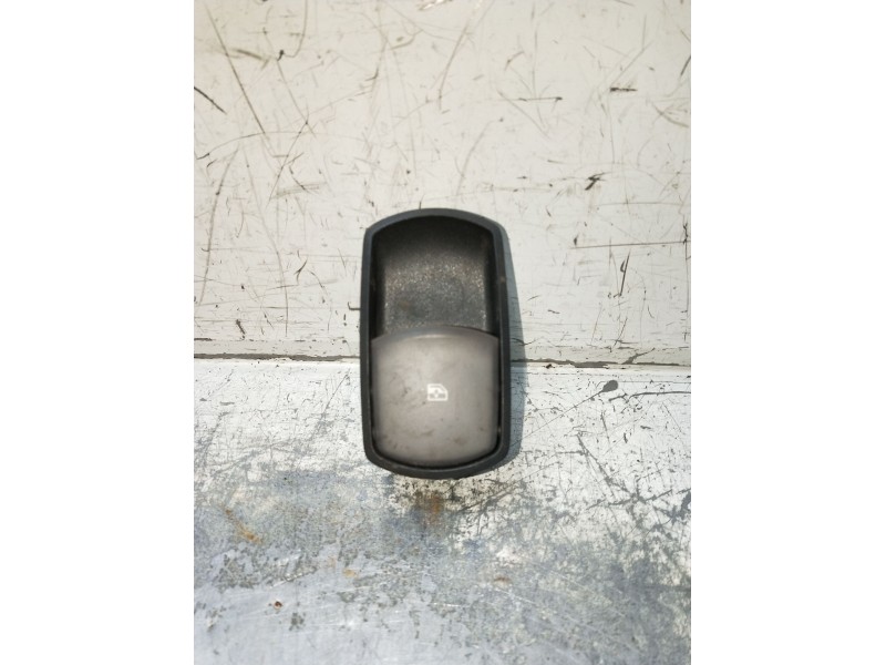 Recambio de mando elevalunas delantero derecho para opel corsa d cosmo referencia OEM IAM 13206806RT 315625731 3P