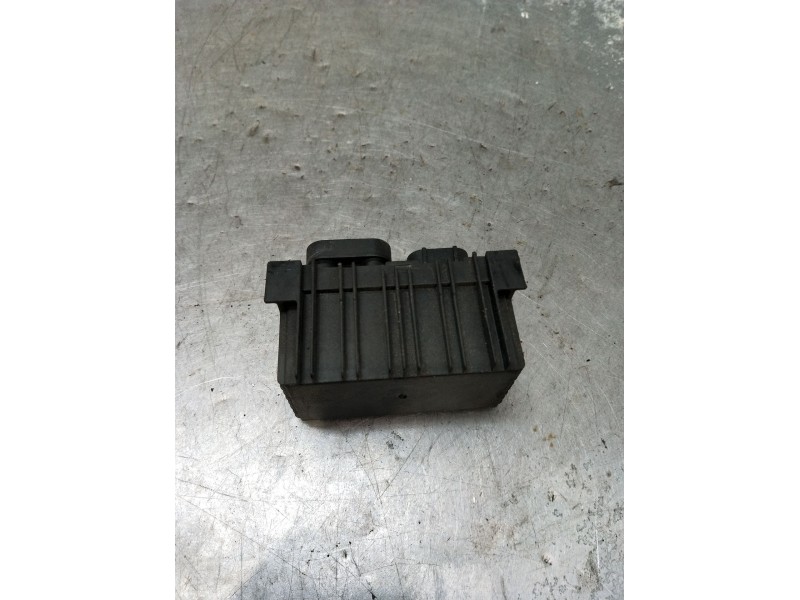 Recambio de caja precalentamiento para opel astra j lim. cosmo referencia OEM IAM 55557761 51299045 