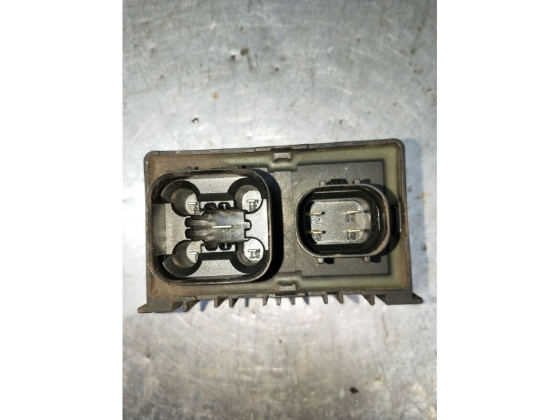 Recambio de caja precalentamiento para opel astra j lim. cosmo referencia OEM IAM 55557761 51299045 