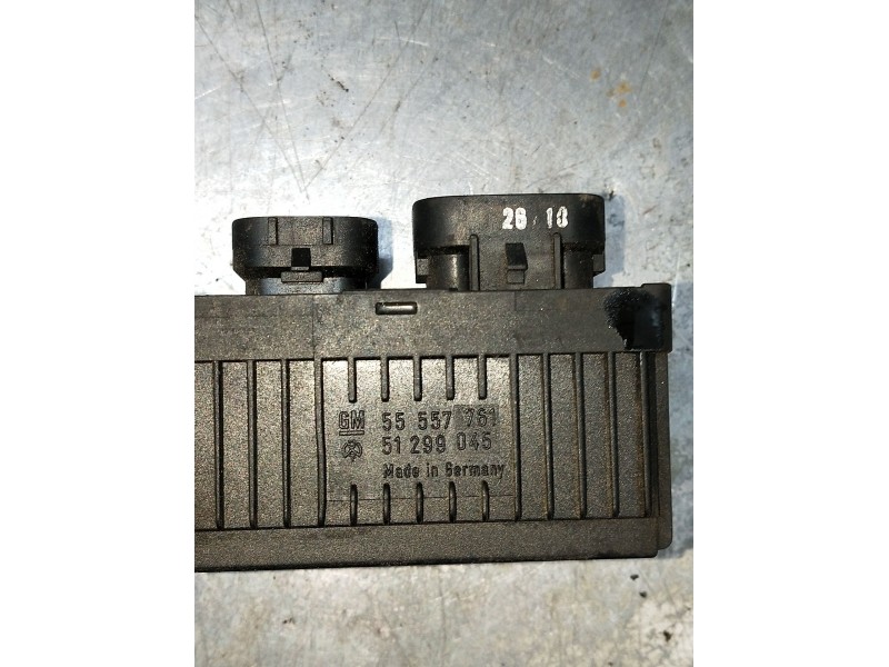 Recambio de caja precalentamiento para opel astra j lim. cosmo referencia OEM IAM 55557761 51299045 