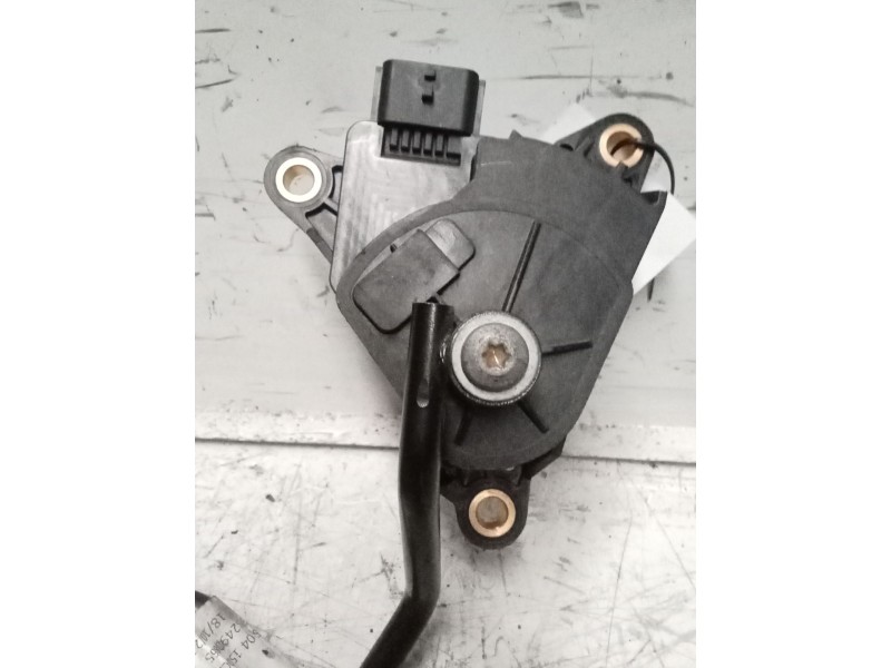 Recambio de potenciometro pedal para renault modus confort dynamique referencia OEM IAM 8200139319  