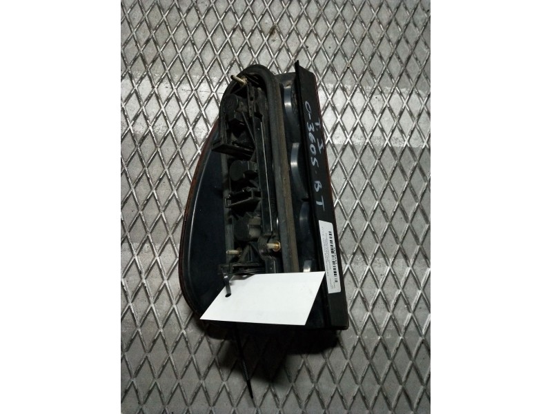 Recambio de piloto trasero derecho para seat inca (6k9) 1.9 d referencia OEM IAM   