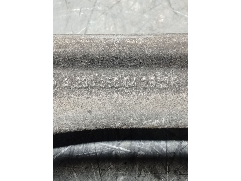 Recambio de tirante trasero derecho para mercedes-benz clase sl (w230) roadster 500 (230.475) referencia OEM IAM A2303500429  