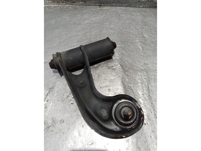Recambio de brazo suspension superior delantero izquierdo para mercedes-benz clase clk (w208) coupe 200 (208.335) referencia OEM
