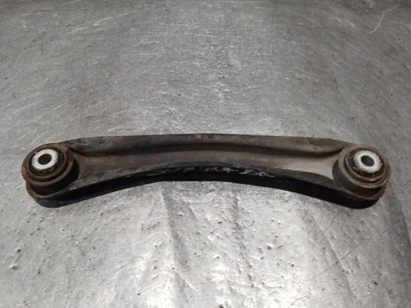Recambio de brazo suspension superior trasero derecho para mercedes-benz clase clk (w208) coupe 200 (208.335) referencia OEM IAM