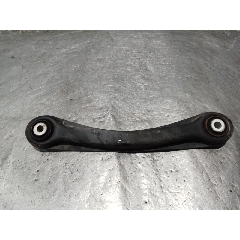 Recambio de brazo suspension superior trasero derecho para mercedes-benz clase clk (w208) coupe 200 (208.335) referencia OEM IAM