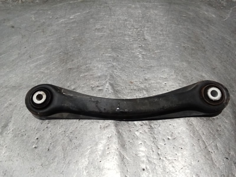 Recambio de brazo suspension superior trasero derecho para mercedes-benz clase clk (w208) coupe 200 (208.335) referencia OEM IAM