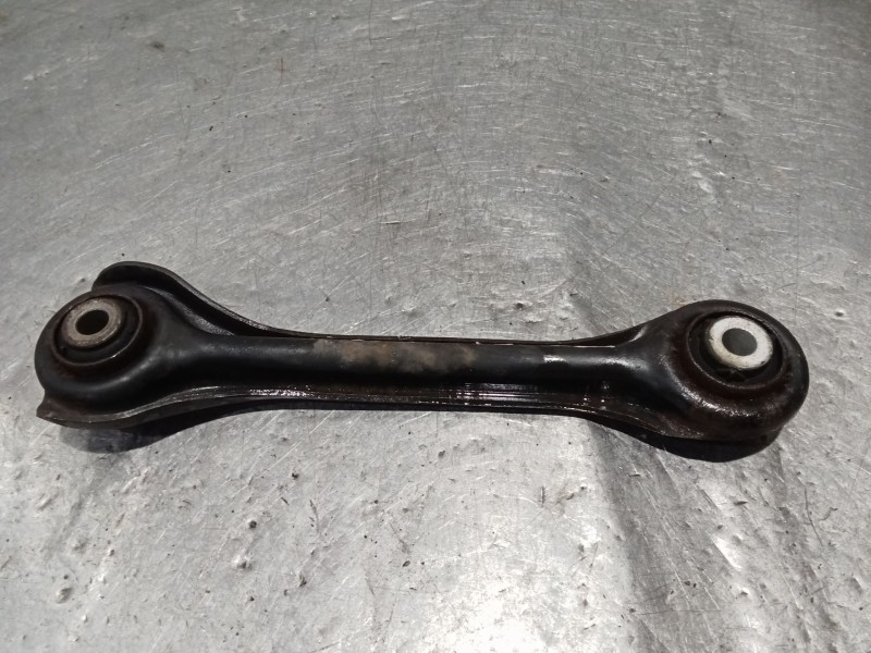 Recambio de brazo suspension superior trasero derecho para mercedes-benz clase clk (w208) coupe 200 (208.335) referencia OEM IAM