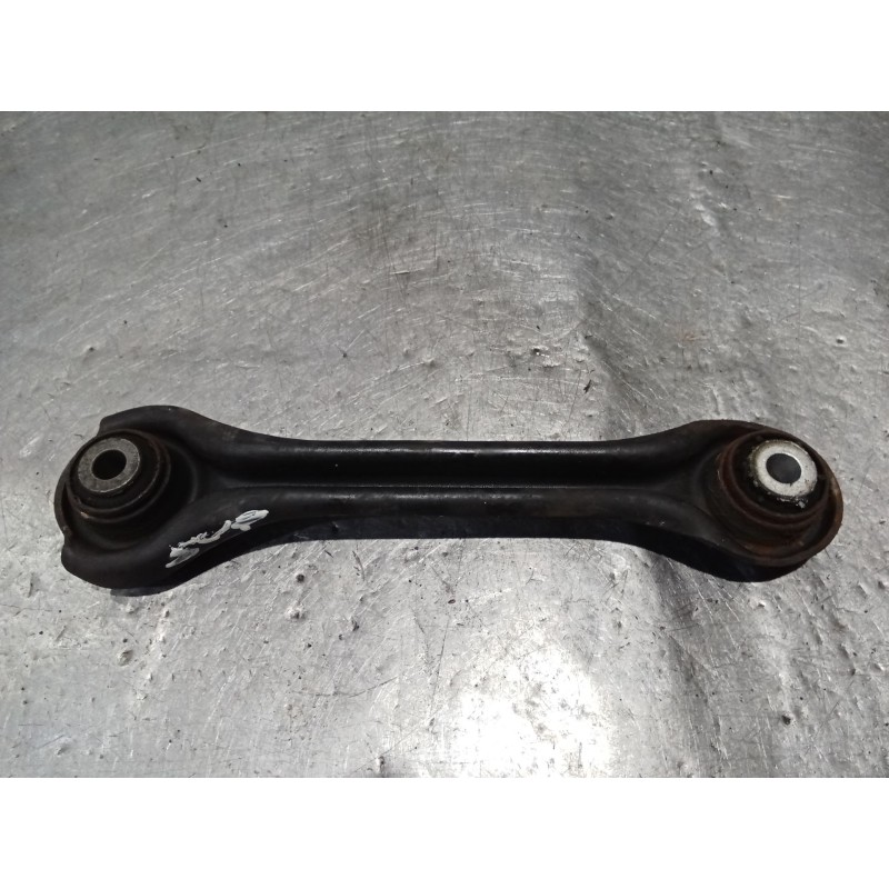 Recambio de brazo suspension superior trasero derecho para mercedes-benz clase clk (w208) coupe 200 (208.335) referencia OEM IAM
