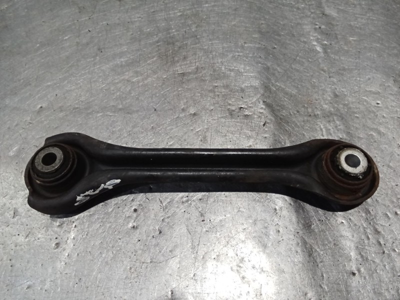 Recambio de brazo suspension superior trasero derecho para mercedes-benz clase clk (w208) coupe 200 (208.335) referencia OEM IAM