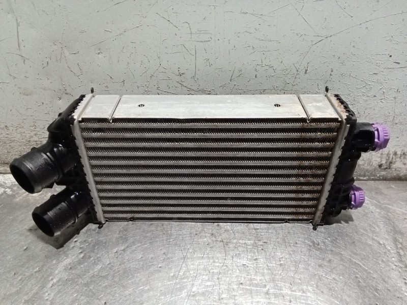 Recambio de intercooler para peugeot 208 (p2) referencia OEM IAM 9824742280  