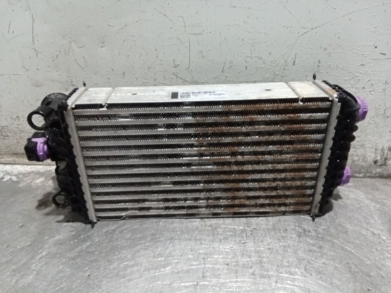 Recambio de intercooler para peugeot 208 (p2) referencia OEM IAM 9824742280  