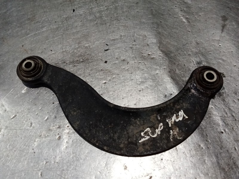 Recambio de brazo suspension superior trasero izquierdo para mazda 3 lim. (bl) luxury referencia OEM IAM   