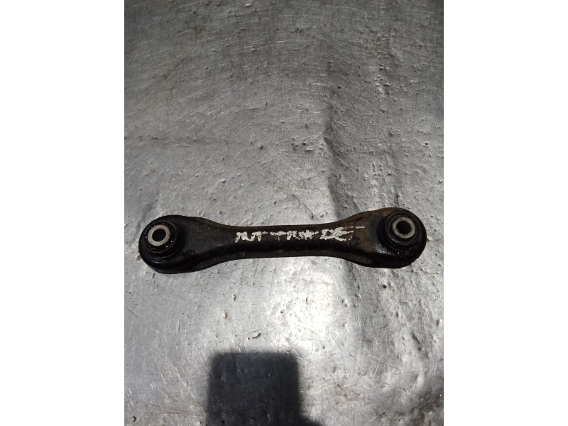 Recambio de brazo suspension inferior trasero derecho para mazda 3 lim. (bl) luxury referencia OEM IAM   