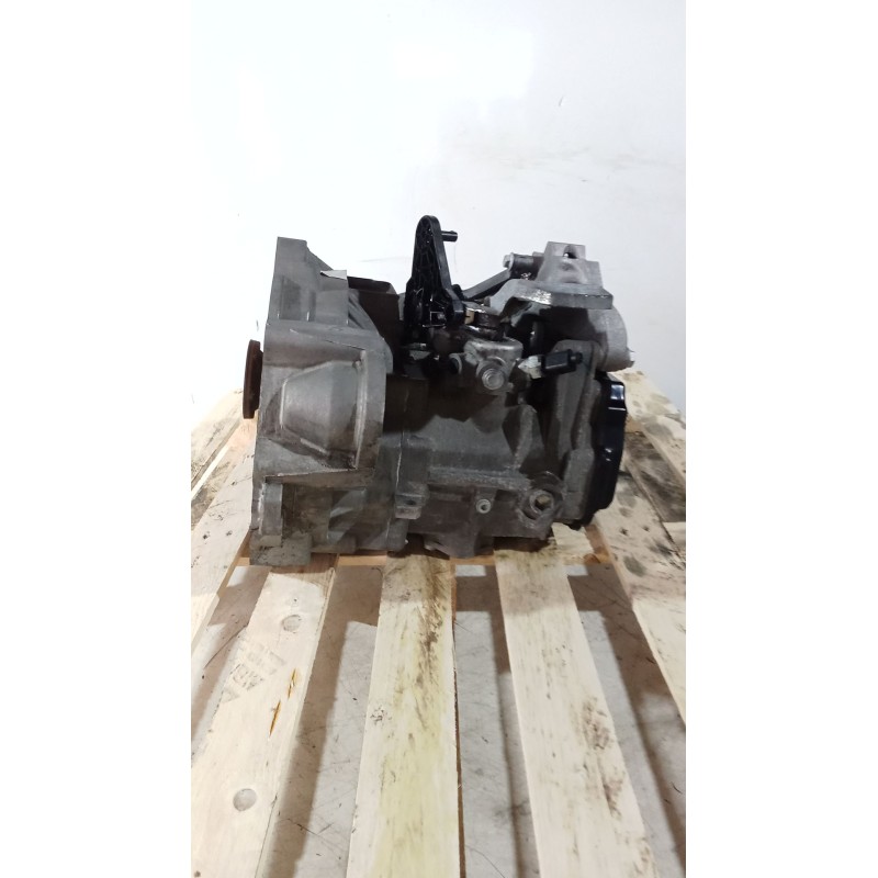 Recambio de caja cambios para seat leon (1p1) style copa referencia OEM IAM LHW 5V 14111 64 14 41