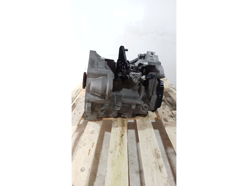 Recambio de caja cambios para seat leon (1p1) style copa referencia OEM IAM LHW 5V 14111 64 14 41