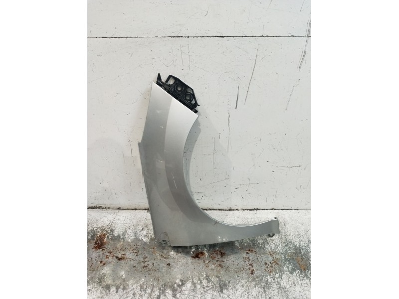 Recambio de aleta delantera derecha para peugeot 308 access referencia OEM IAM   