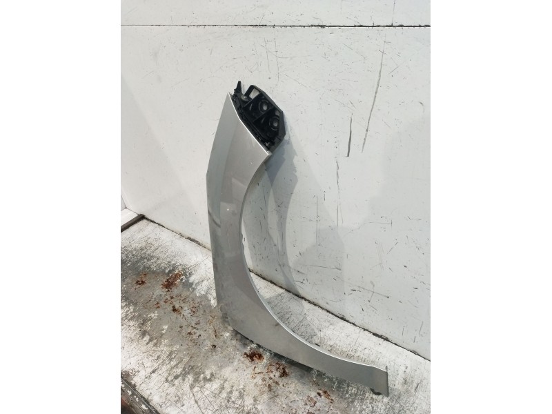 Recambio de aleta delantera derecha para peugeot 308 access referencia OEM IAM   