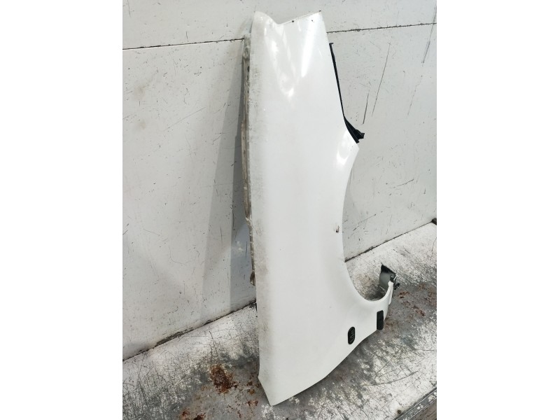 Recambio de aleta delantera derecha para renault 19 ii (b/c53_) 1.4 referencia OEM IAM   
