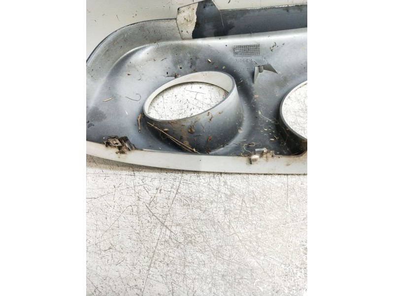 Recambio de paragolpes delantero para santana 300/350 2.0 tdi 4x4 referencia OEM IAM  OJO VER FOTOS 