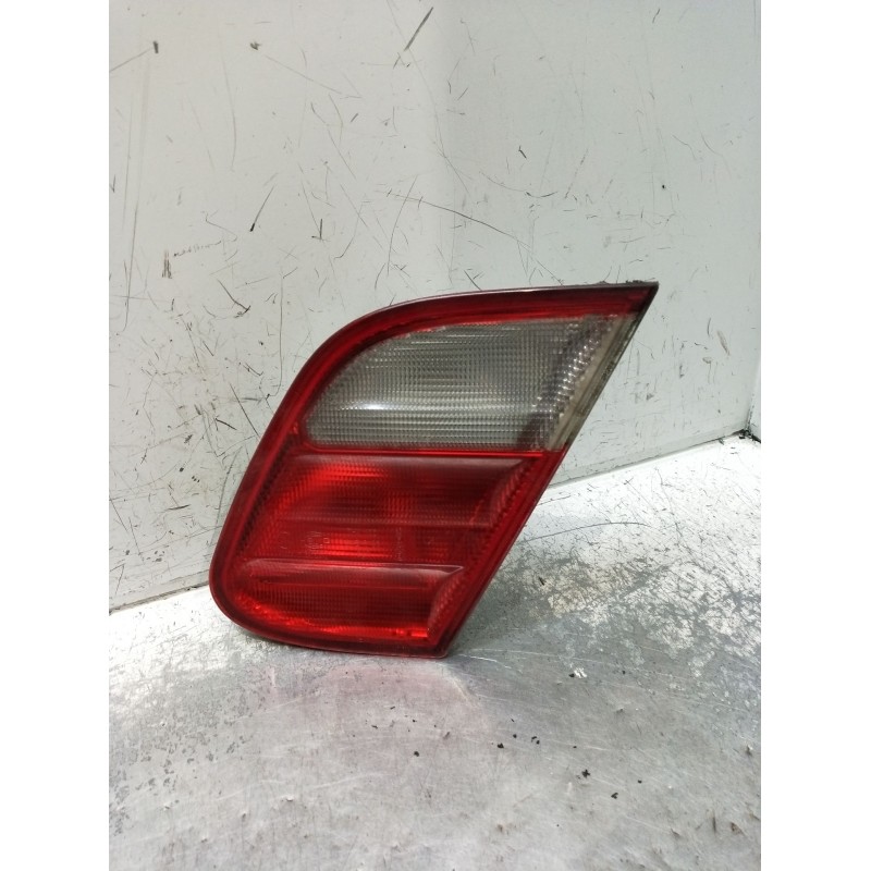 Recambio de piloto trasero derecho interior para mercedes-benz clase clk (w208) coupe 200 (208.335) referencia OEM IAM   