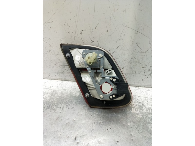 Recambio de piloto trasero derecho interior para mercedes-benz clase clk (w208) coupe 200 (208.335) referencia OEM IAM   