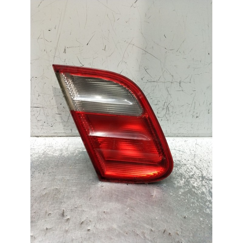 Recambio de piloto trasero izquierdo interior para mercedes-benz clase clk (w208) coupe 200 (208.335) referencia OEM IAM   