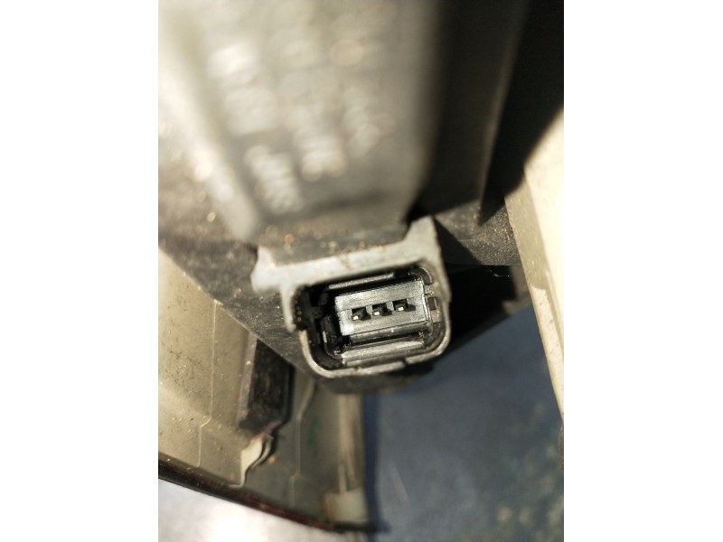 Recambio de piloto trasero derecho para renault laguna iii authentique referencia OEM IAM   