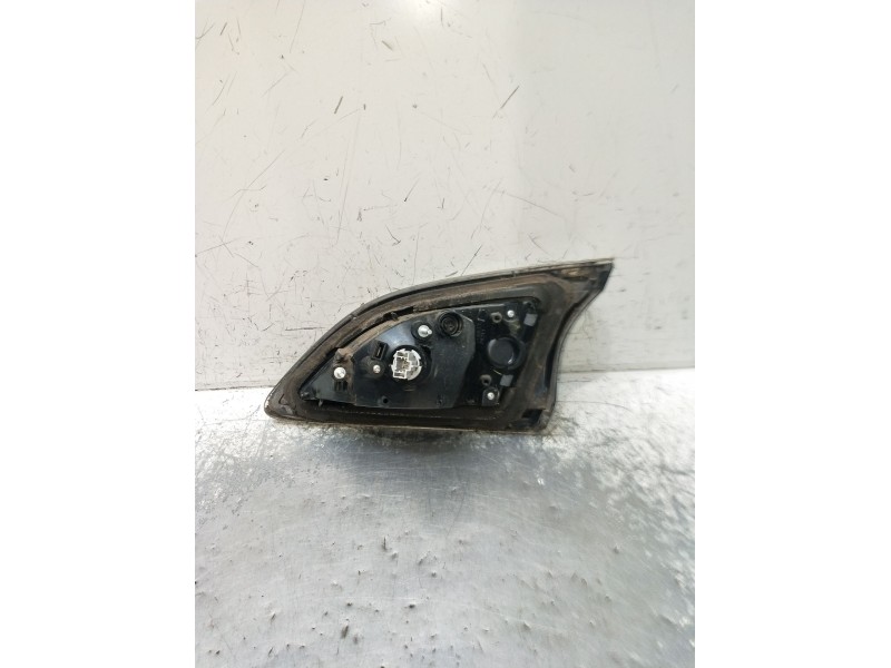 Recambio de piloto trasero izquierdo interior para mazda 3 lim. (bl) luxury referencia OEM IAM   