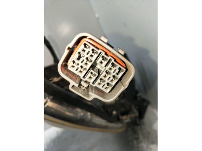 Recambio de faro izquierdo para mazda 3 lim. (bl) luxury referencia OEM IAM BBM551040 XENON 