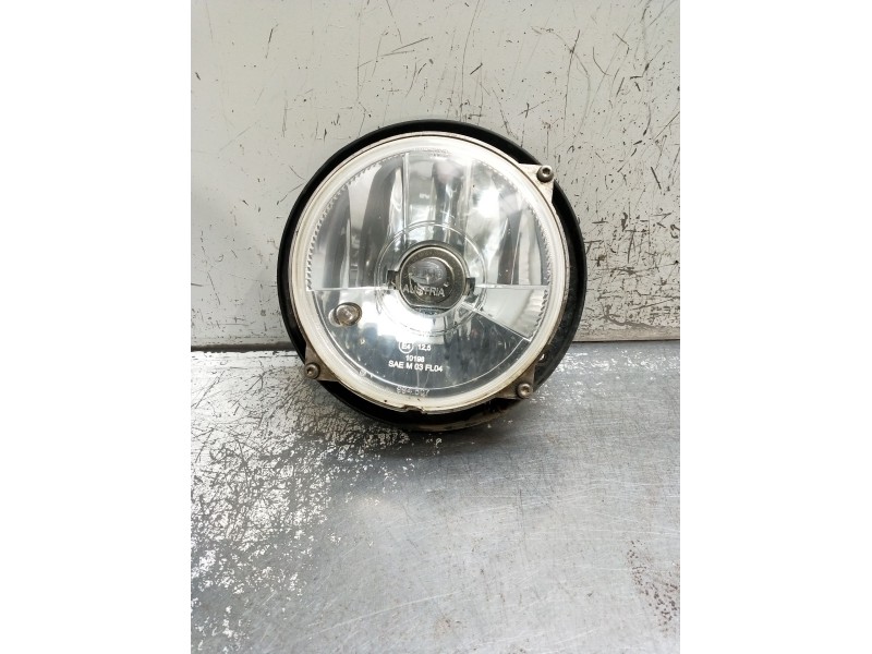 Recambio de faro izquierdo para santana 300/350 2.0 tdi 4x4 referencia OEM IAM   