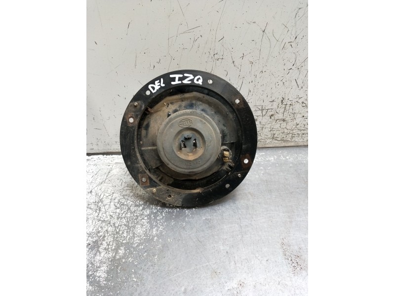 Recambio de faro izquierdo para santana 300/350 2.0 tdi 4x4 referencia OEM IAM   