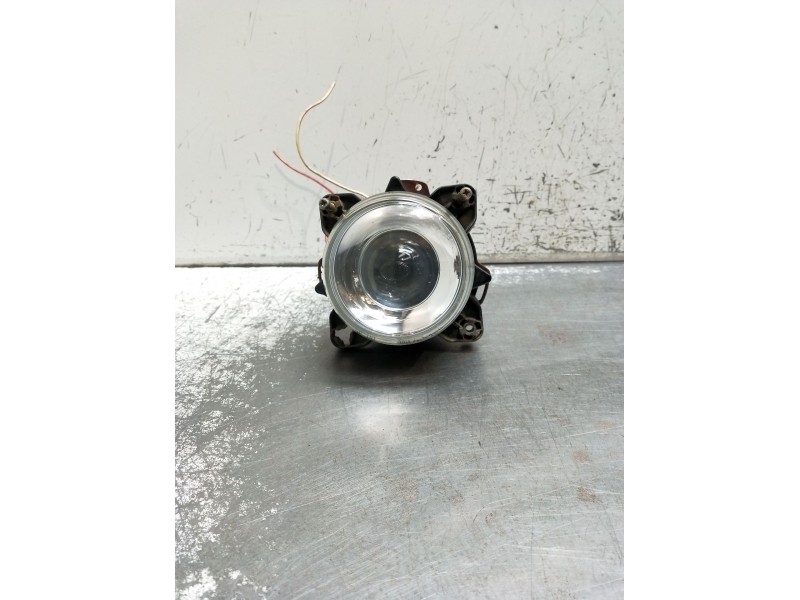 Recambio de faro derecho para santana 300/350 2.0 tdi 4x4 referencia OEM IAM   