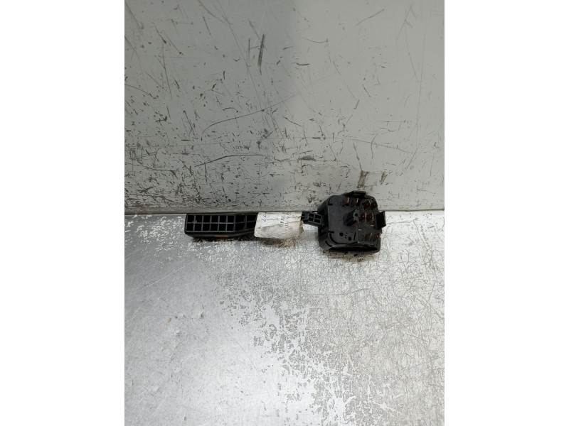 Recambio de mando limpia para opel corsa a referencia OEM IAM 090320305501387 090320304501386 090320303501385