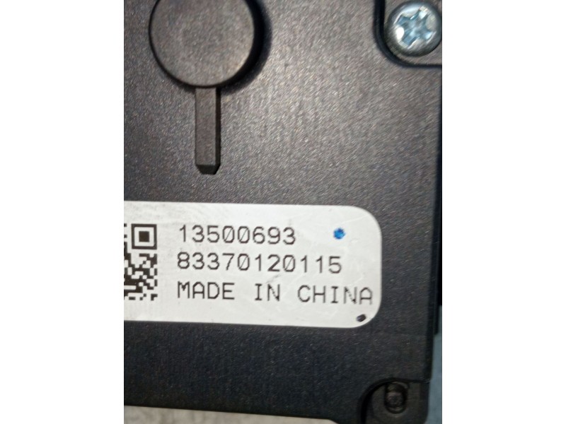 Recambio de mando limpia para opel insignia a (g09) 2.0 cdti (68) referencia OEM IAM 13500693 83370120115 