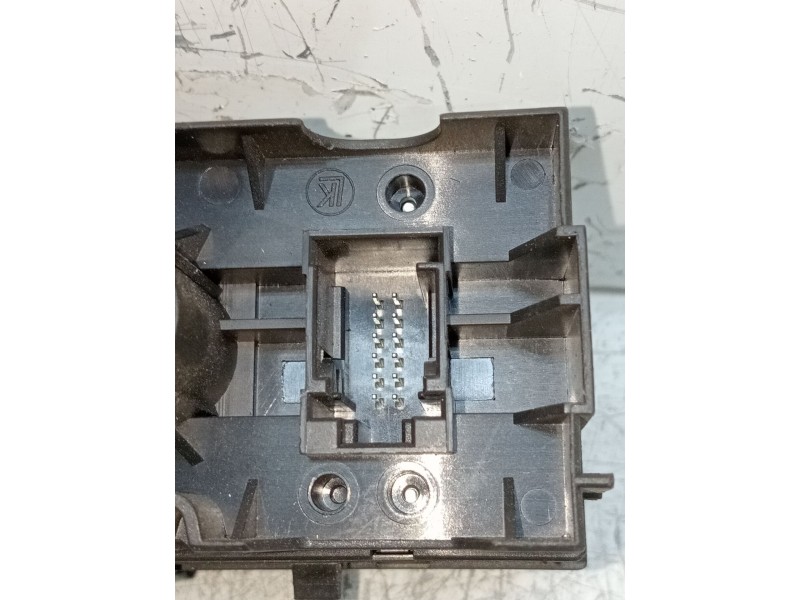 Recambio de mando luces para opel meriva referencia OEM IAM 93394756 04061015 