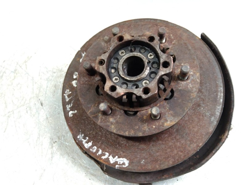 Recambio de mangueta delantera derecha para mitsubishi galloper (hyundai) 2.5 turbodiesel referencia OEM IAM   