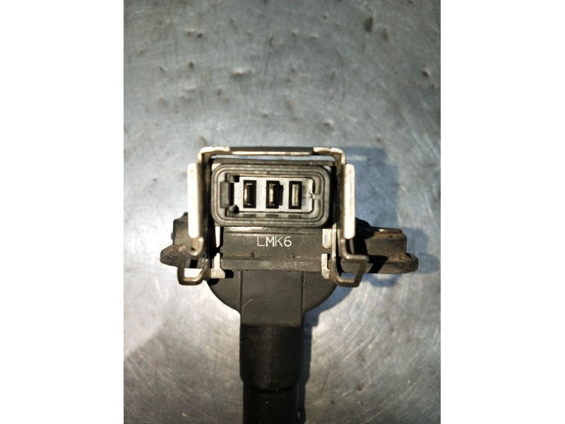 Recambio de bobina encendido para audi a4 b5 avant (8d5) s4 quattro referencia OEM IAM 058905105 0040100013 