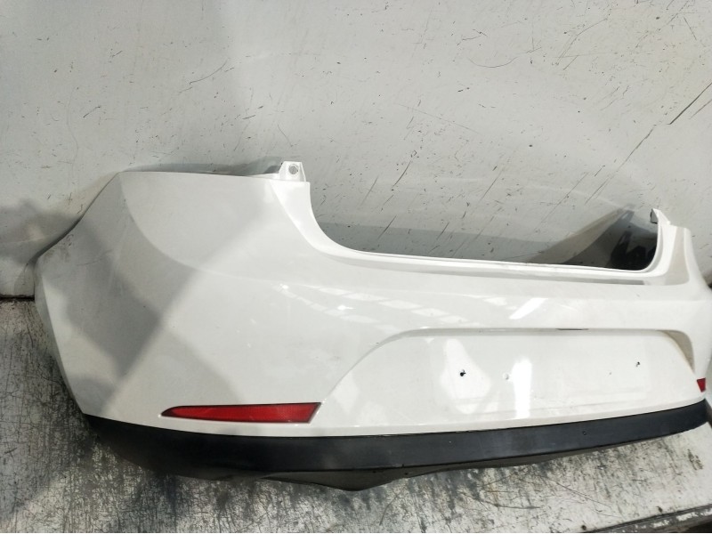 Recambio de paragolpes trasero para seat ibiza (6j5) 1.2 tdi referencia OEM IAM  VER FOTOS 