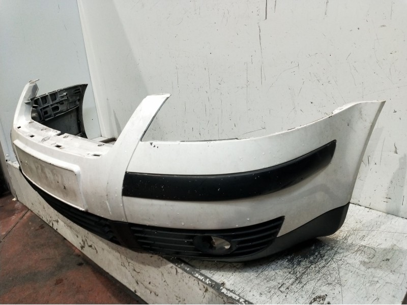 Recambio de paragolpes delantero para volkswagen passat b5.5 (3b3) 1.9 tdi referencia OEM IAM  VER FOTOS 
