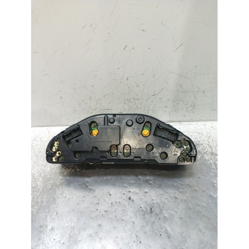 Recambio de cuadro instrumentos para mercedes-benz clase clk (w208) coupe 200 (208.335) referencia OEM IAM A2085403511 110008915
