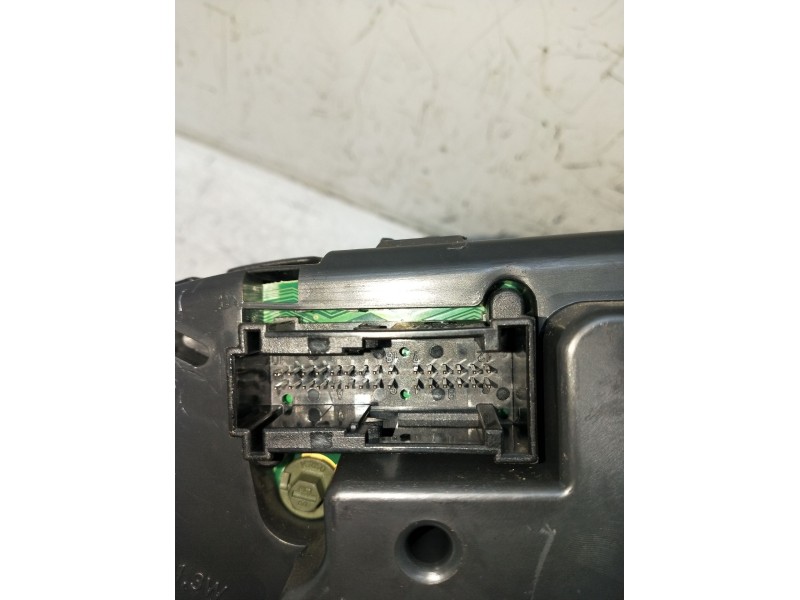 Recambio de cuadro instrumentos para mercedes-benz clase clk (w208) coupe 200 (208.335) referencia OEM IAM A2085403511 110008915