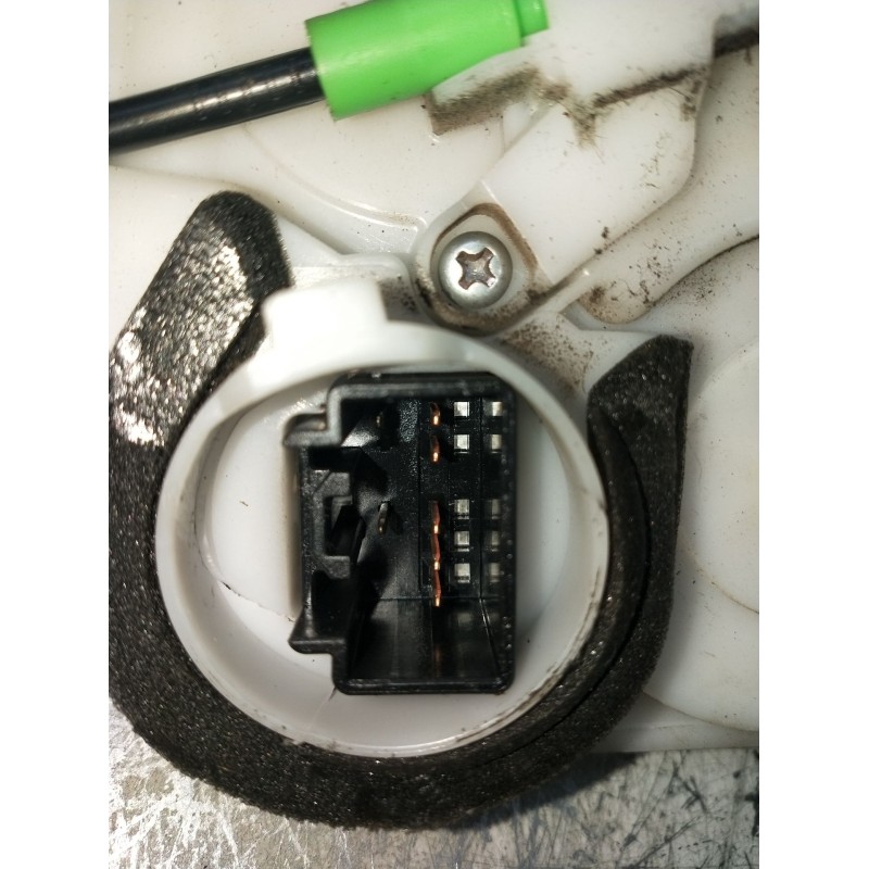 Recambio de motor cierre centralizado delantero izquierdo para mazda 3 lim. (bl) luxury referencia OEM IAM  5P 