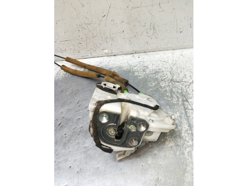 Recambio de motor cierre centralizado trasero izquierdo para mazda 3 lim. (bl) luxury referencia OEM IAM  5P 