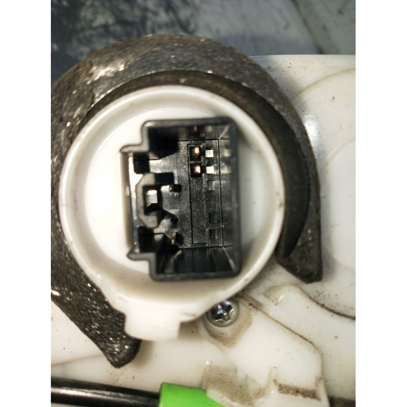 Recambio de motor cierre centralizado delantero derecho para mazda 3 lim. (bl) luxury referencia OEM IAM  5P 