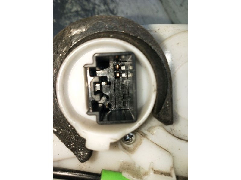 Recambio de motor cierre centralizado delantero derecho para mazda 3 lim. (bl) luxury referencia OEM IAM  5P 