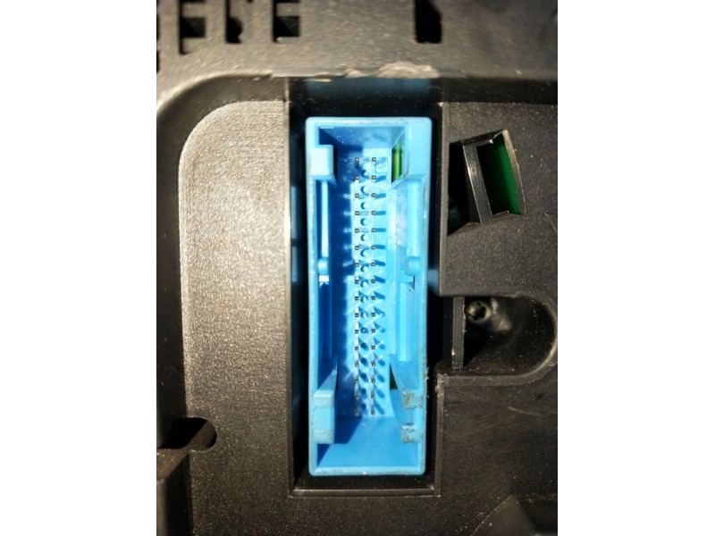 Recambio de cuadro instrumentos para audi a4 b5 avant (8d5) s4 quattro referencia OEM IAM 8D0920933A  110008943015