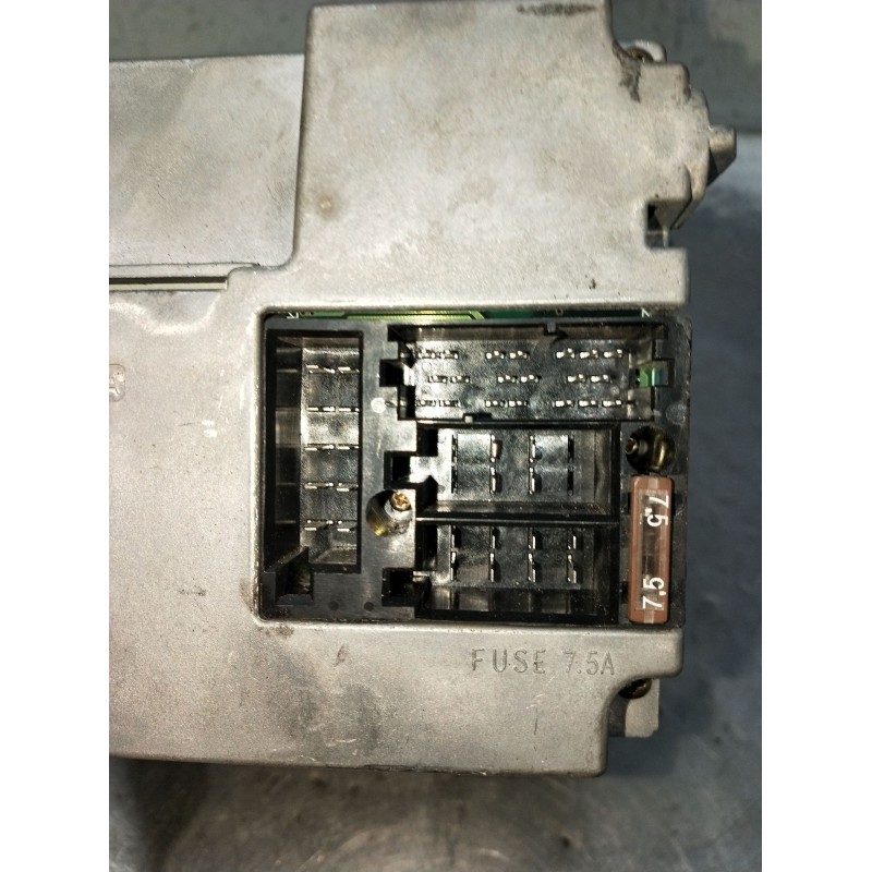 Recambio de sistema audio / radio cd para audi a4 b5 avant (8d5) s4 quattro referencia OEM IAM 8D0035195  