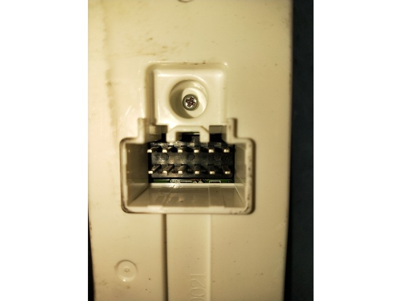 Recambio de mando elevalunas delantero izquierdo para mazda 3 lim. (bl) luxury referencia OEM IAM BCD166350B 5P 