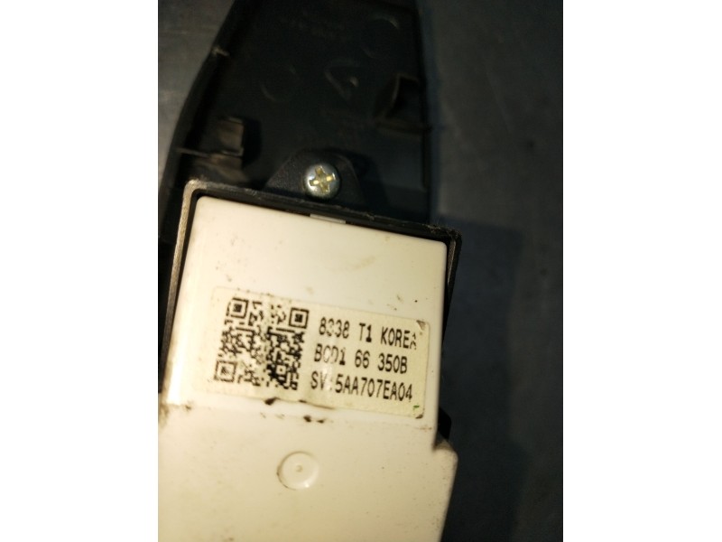 Recambio de mando elevalunas delantero izquierdo para mazda 3 lim. (bl) luxury referencia OEM IAM BCD166350B 5P 